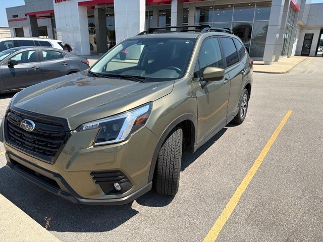 2024 SUBARU Forester