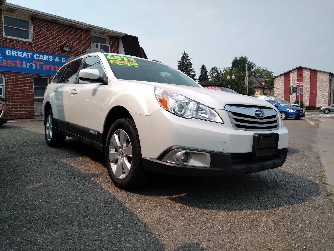 2011 SUBARU Outback