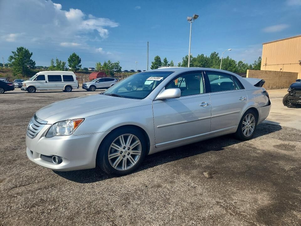 2008 TOYOTA Avalon