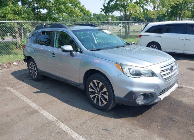 2016 SUBARU Outback