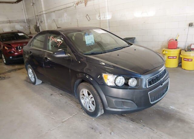 2016 CHEVROLET Sonic