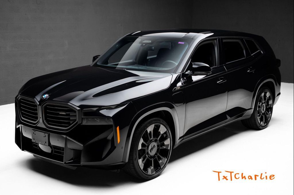 2023 BMW XM