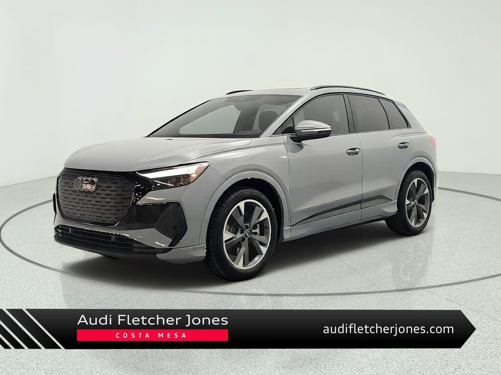 2024 AUDI Q4
