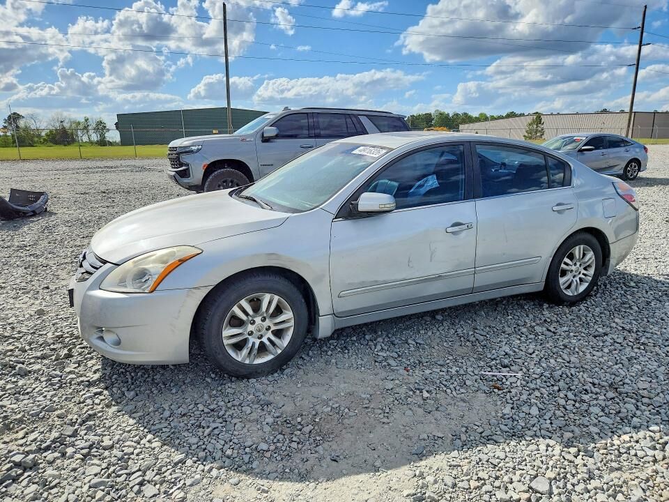 2011 NISSAN Altima