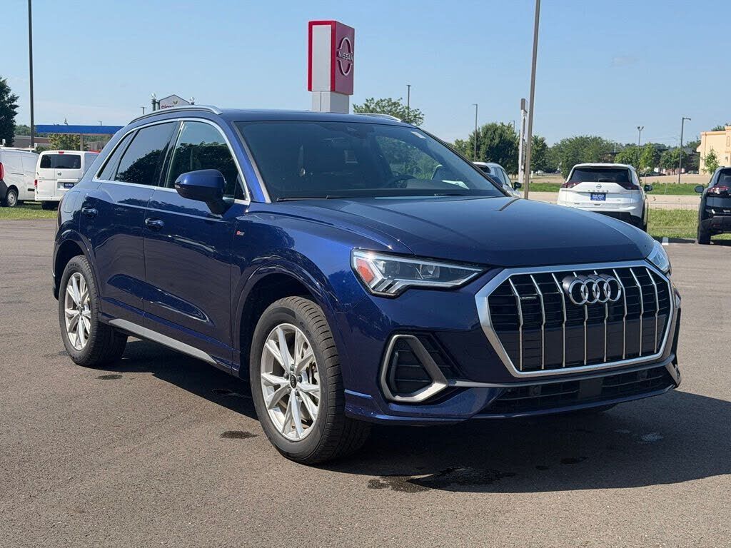 2025 AUDI Q3