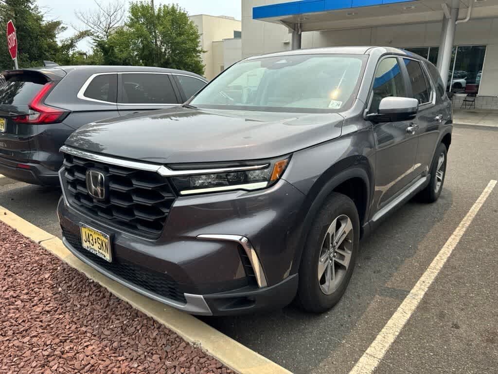 2023 HONDA Pilot