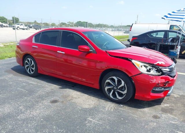 2017 HONDA Accord