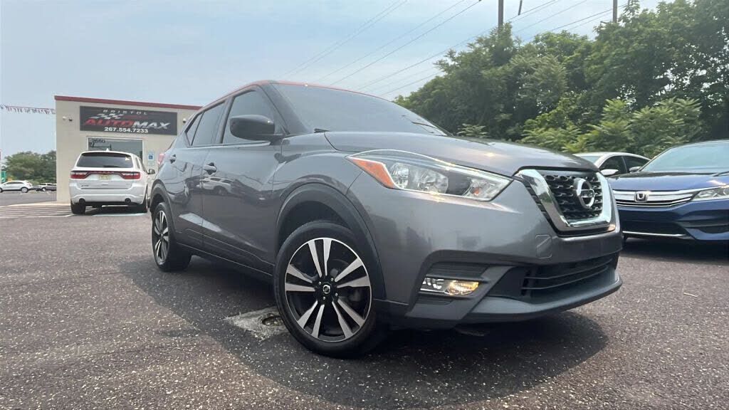 2019 NISSAN Kicks