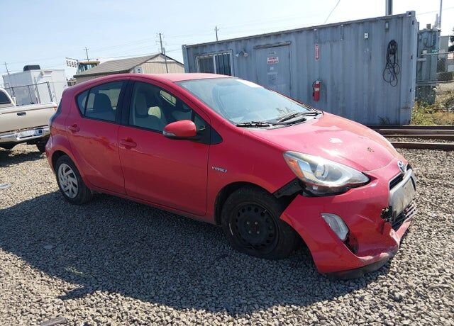 2015 TOYOTA Prius