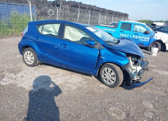 2012 TOYOTA Prius