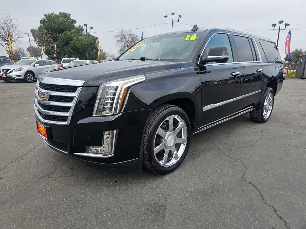2016 CADILLAC Escalade