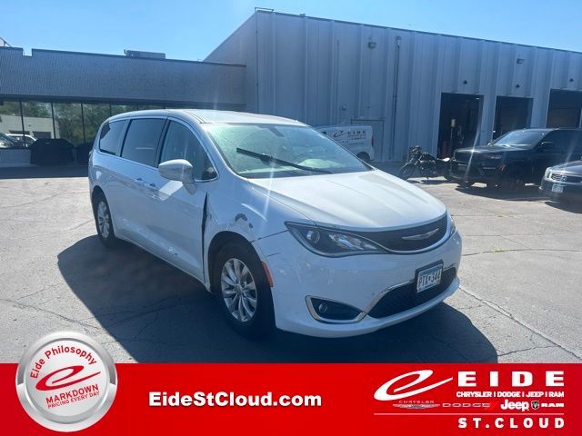 2018 CHRYSLER Pacifica