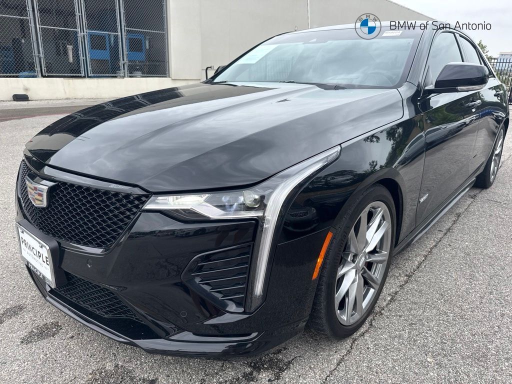 2024 CADILLAC CT4