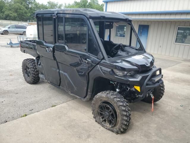 2025 CAN-AM Defender/Traxter