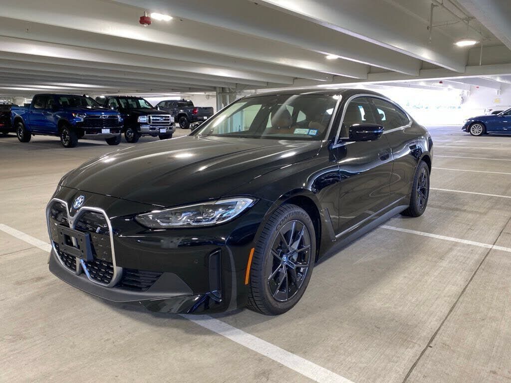 2023 BMW i4