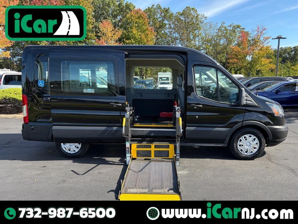 2017 FORD Transit