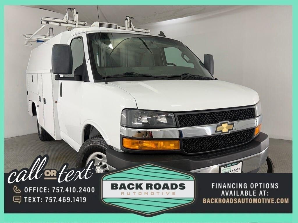 2020 CHEVROLET Express