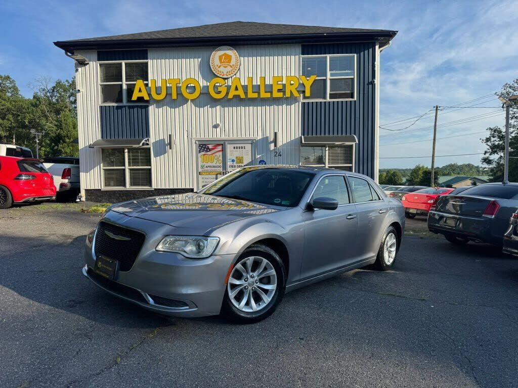 2016 CHRYSLER 300