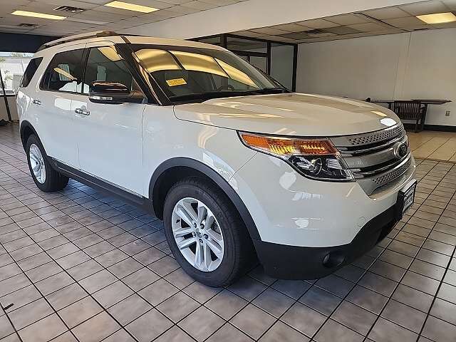 2011 FORD Explorer