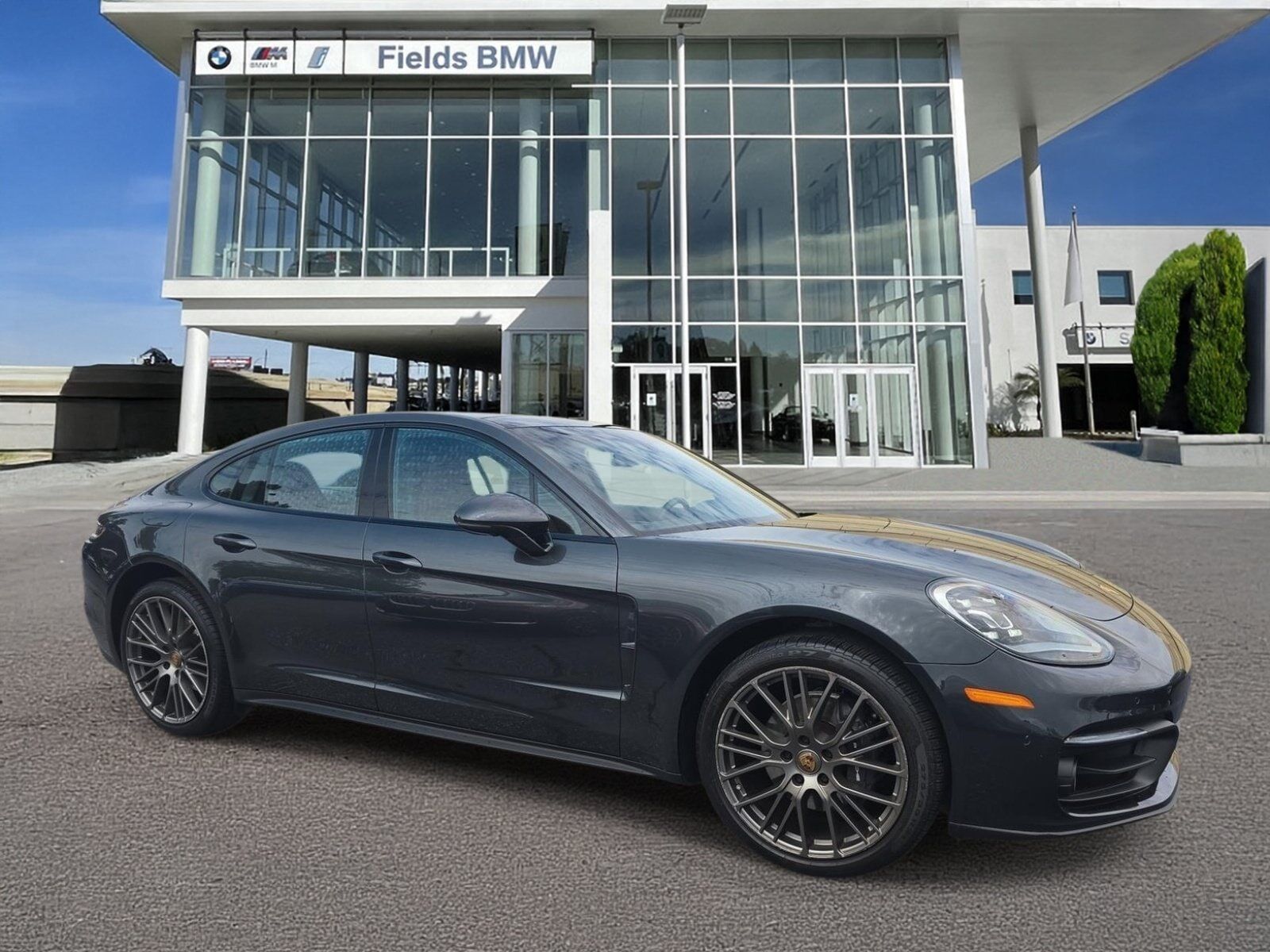 2023 PORSCHE Panamera