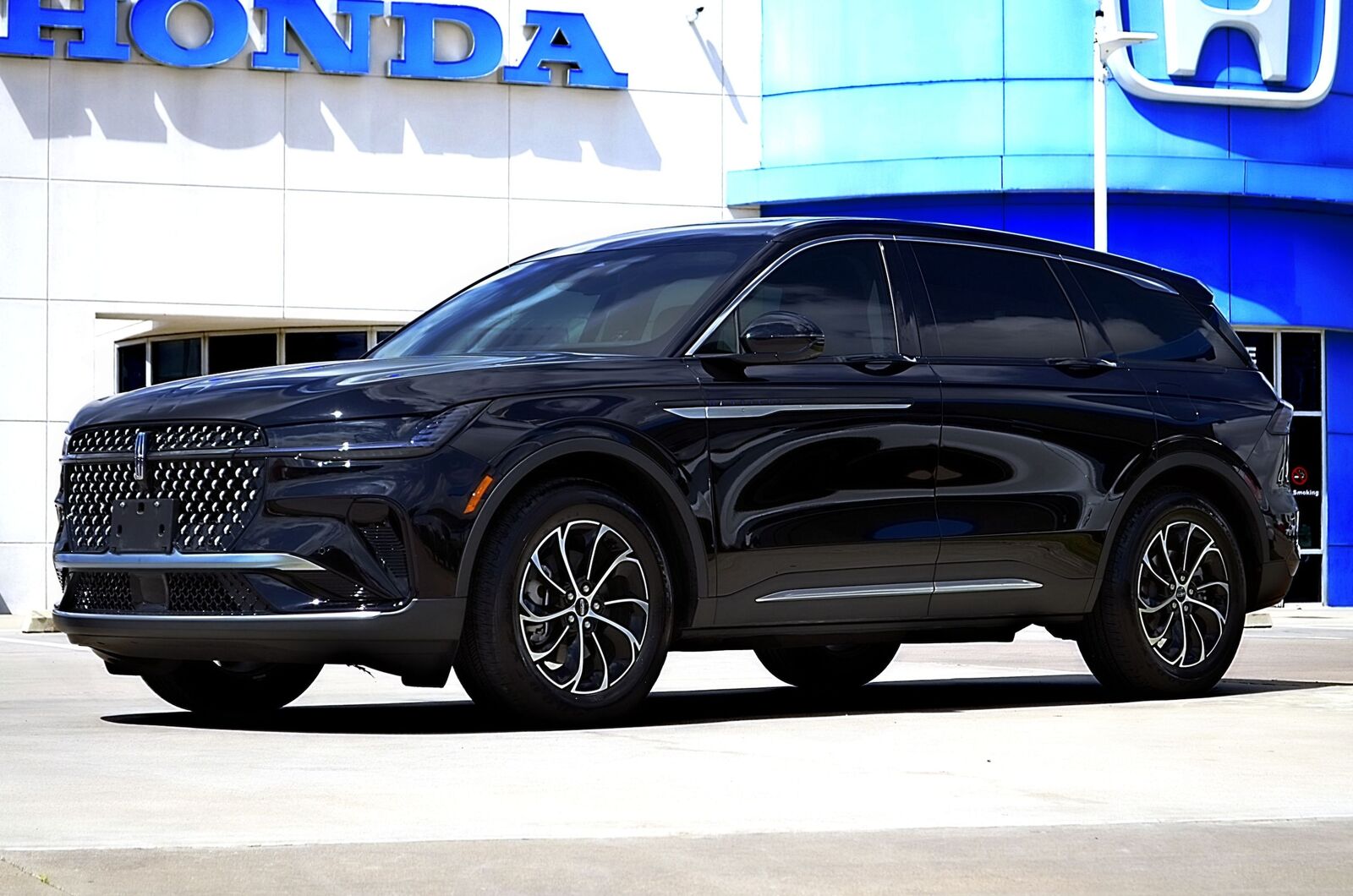 2025 LINCOLN Nautilus