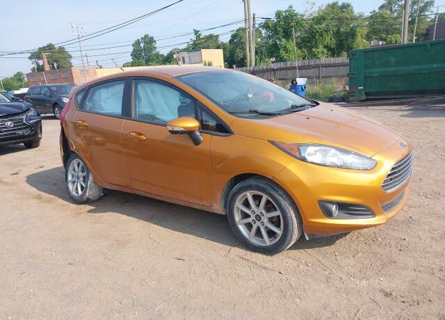 2016 FORD Fiesta