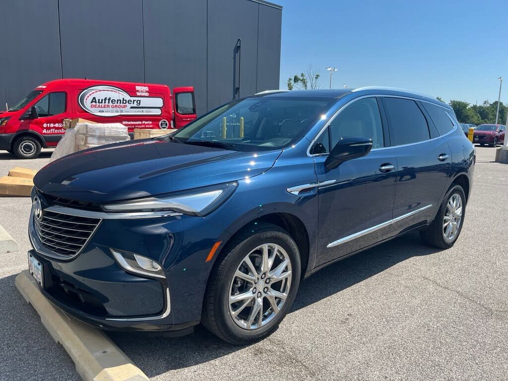 2022 BUICK Enclave