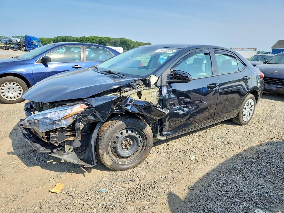 2017 TOYOTA Corolla