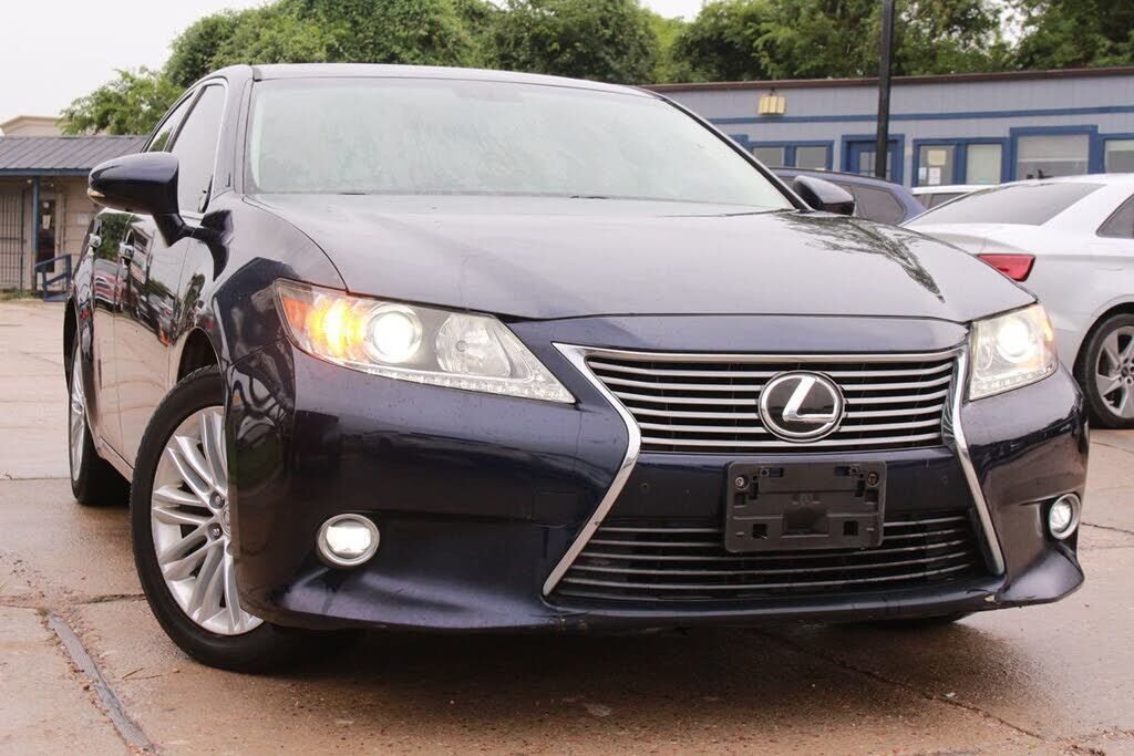 2015 LEXUS ES