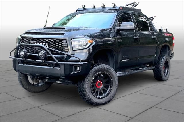 2019 TOYOTA Tundra