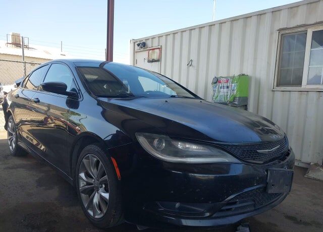 2015 CHRYSLER 200