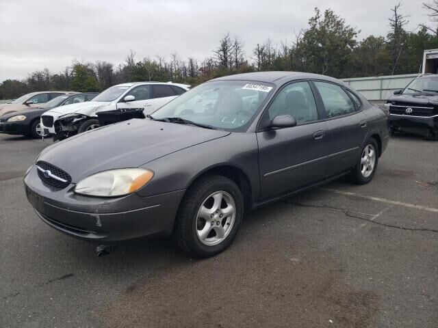 2002 FORD Taurus