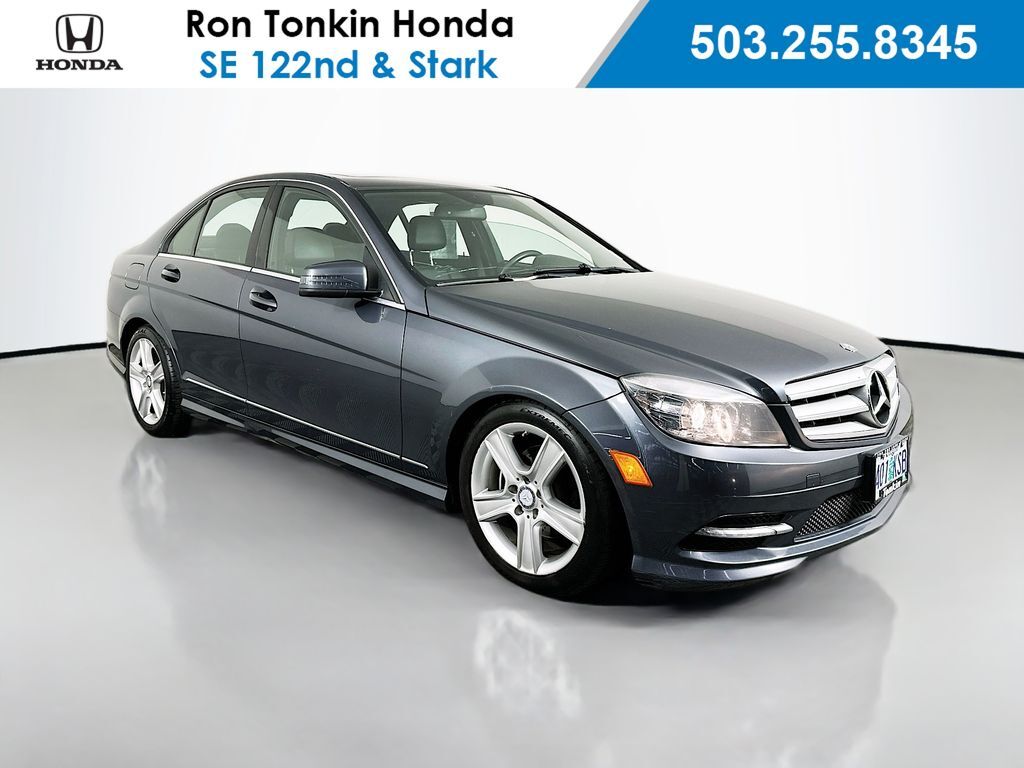 2011 MERCEDES-BENZ C-Class