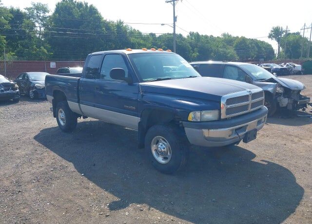 2002 DODGE Ram