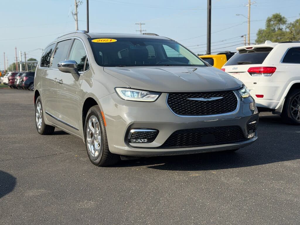 2021 CHRYSLER Pacifica