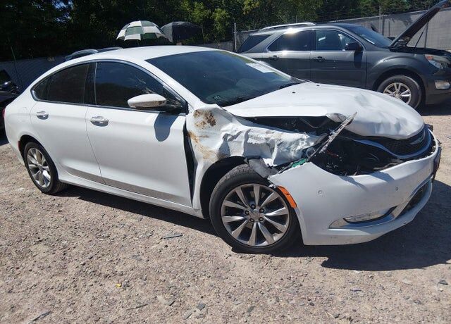 2015 CHRYSLER 200