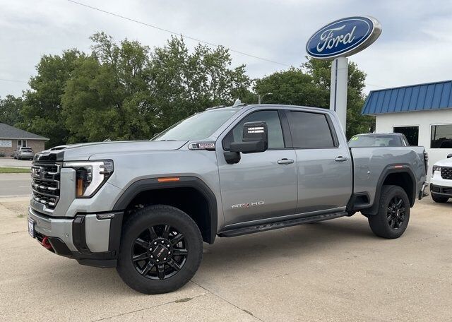 2025 GMC Sierra HD