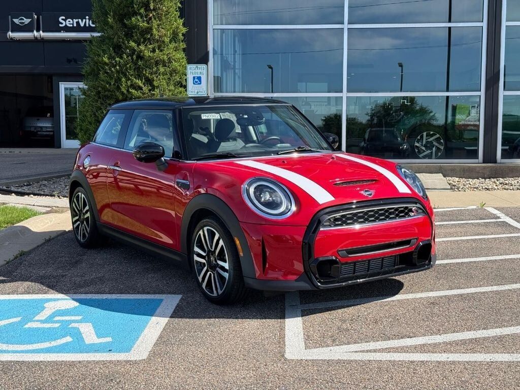 2023 MINI Hardtop
