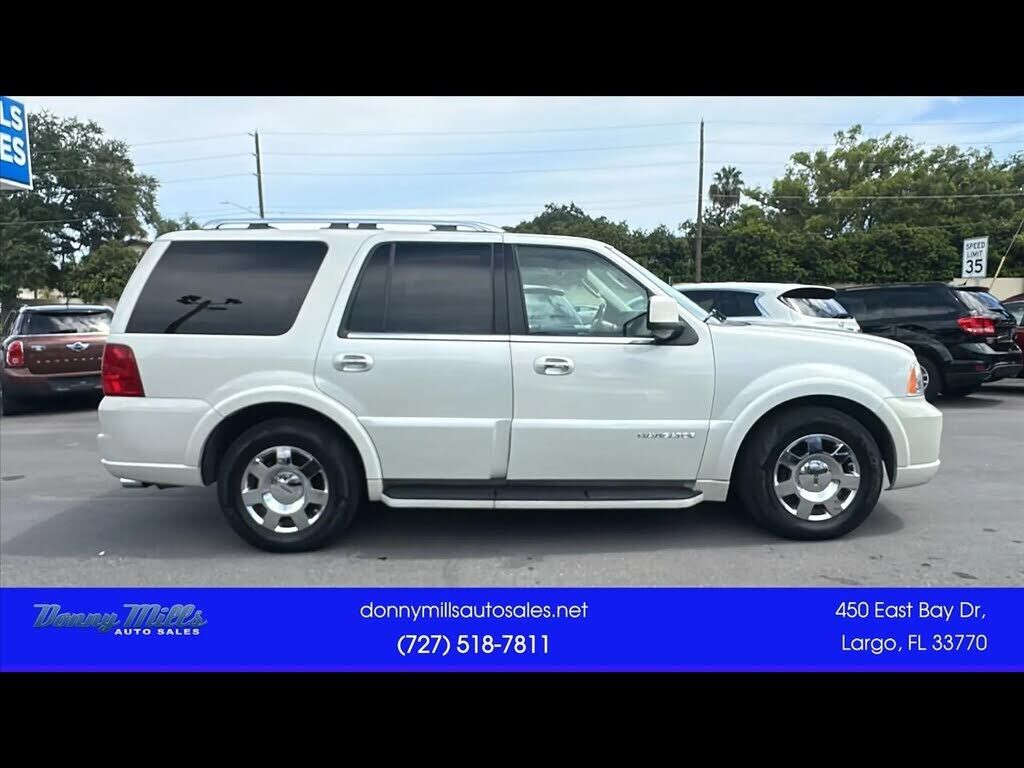 2005 LINCOLN Navigator