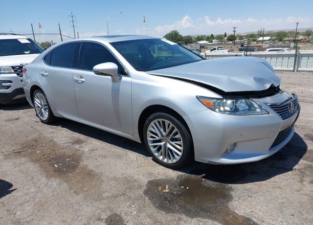 2013 LEXUS ES