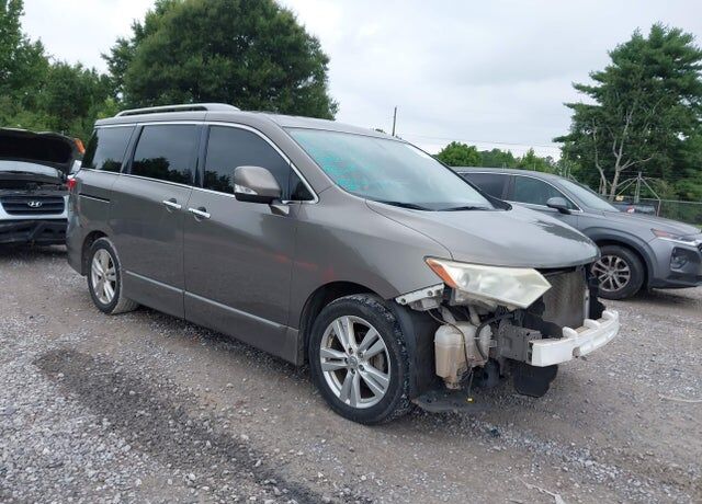 2014 NISSAN Quest
