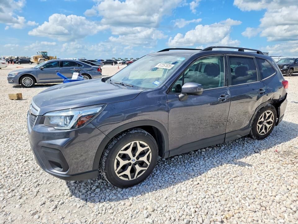 2020 SUBARU Forester