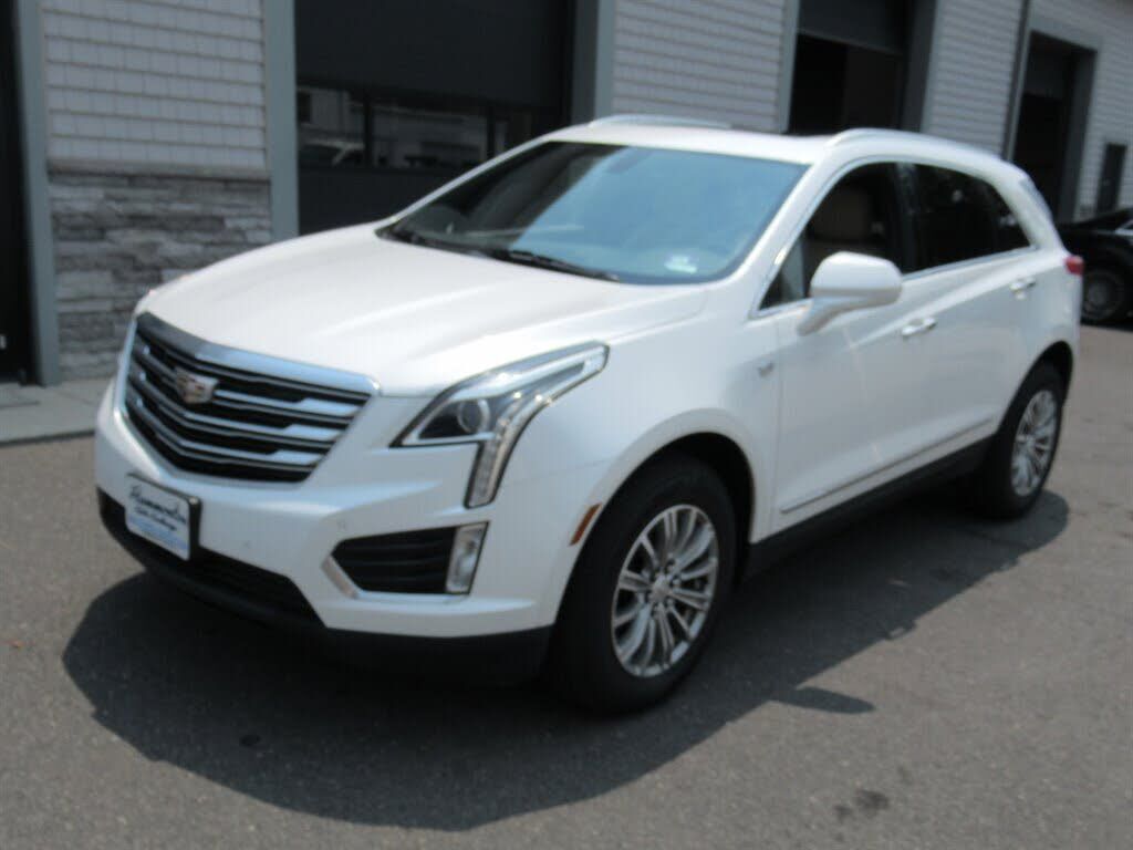 2017 CADILLAC XT5