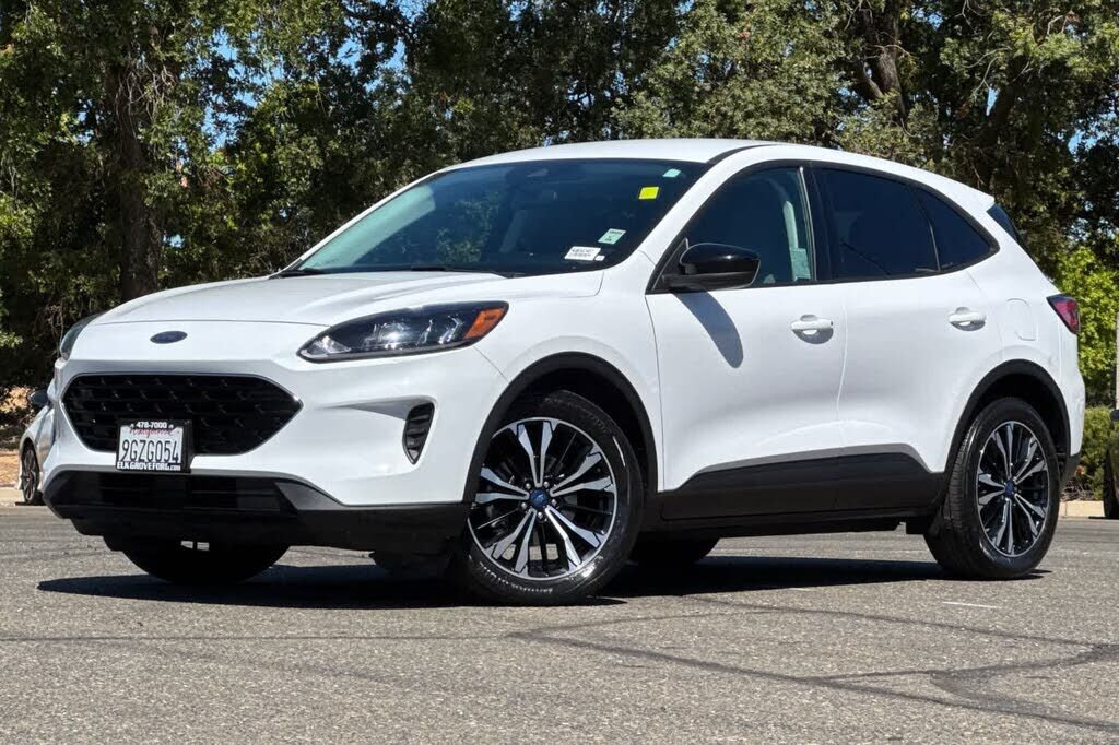 2022 FORD Escape