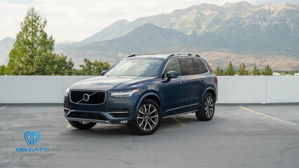 2019 VOLVO XC90