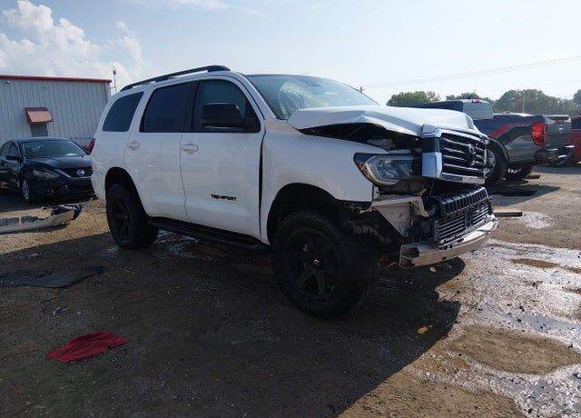 2018 TOYOTA Sequoia