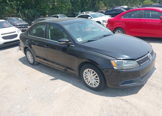 2013 VOLKSWAGEN Jetta