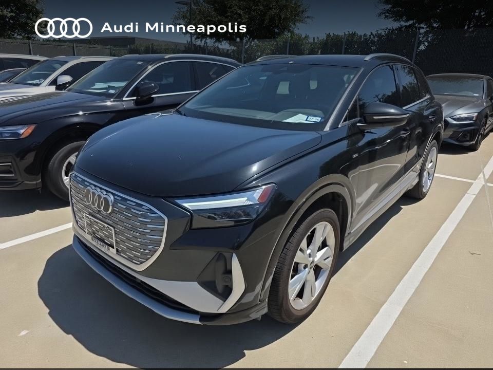 2023 AUDI Q4