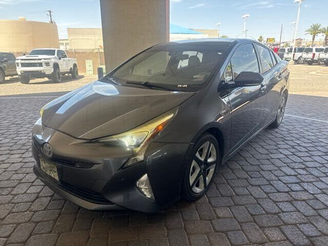 2017 TOYOTA PRIUS