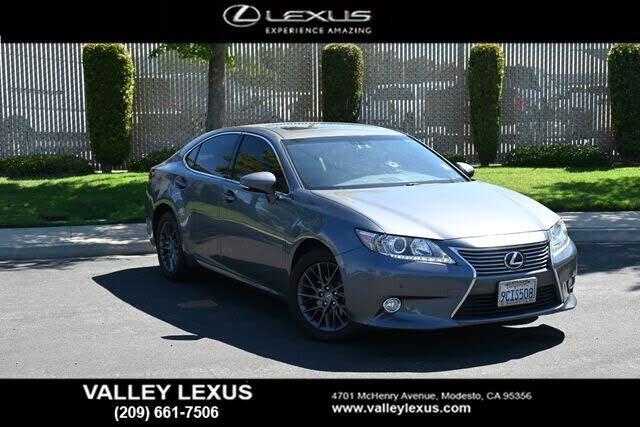 2015 LEXUS ES